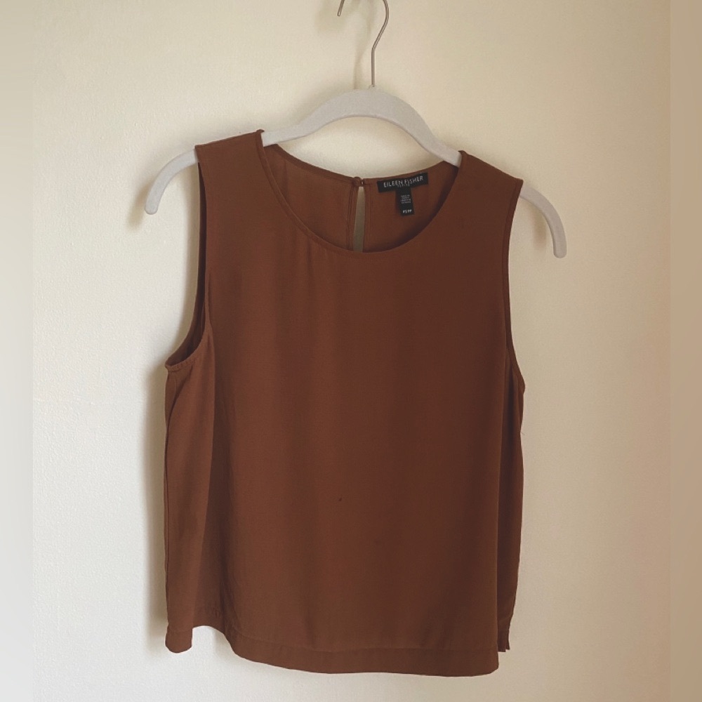 EILEEN FISHER — Silk Georgette Crepe Round Neck Tank, cropped
